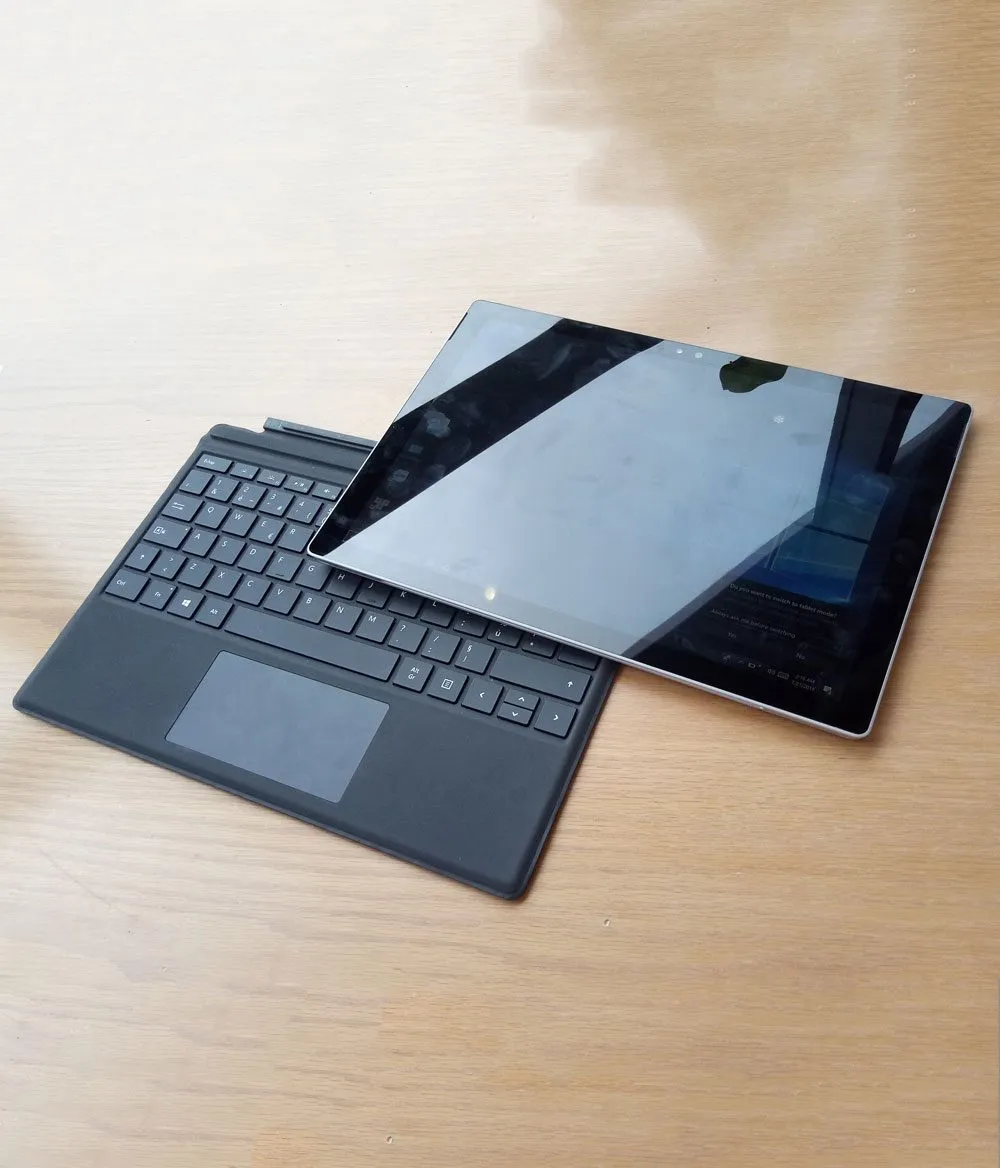 Kính Cường Lực Surface Pro