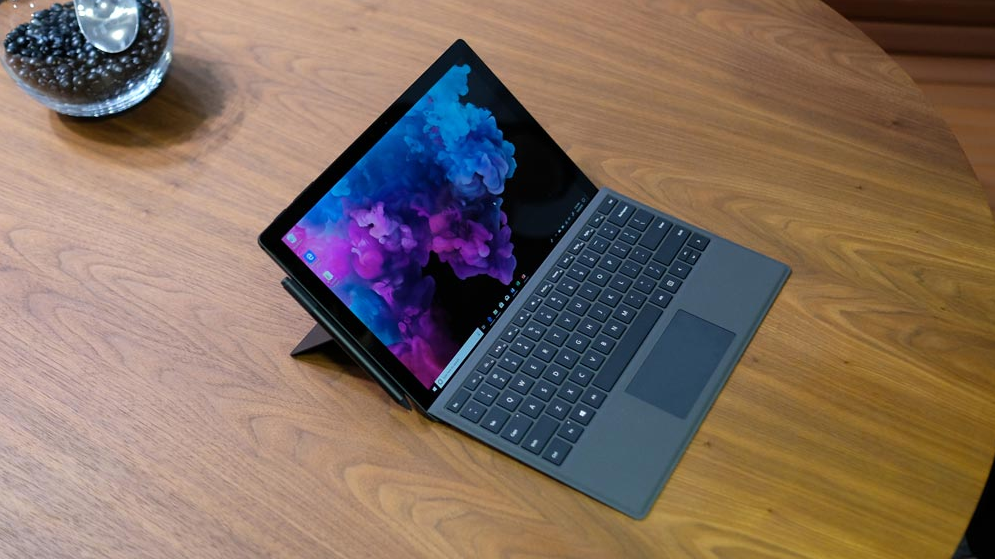 surface và macbook